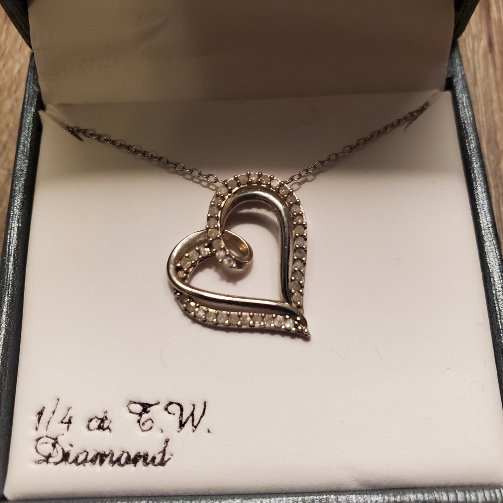 Diamond heart necklace